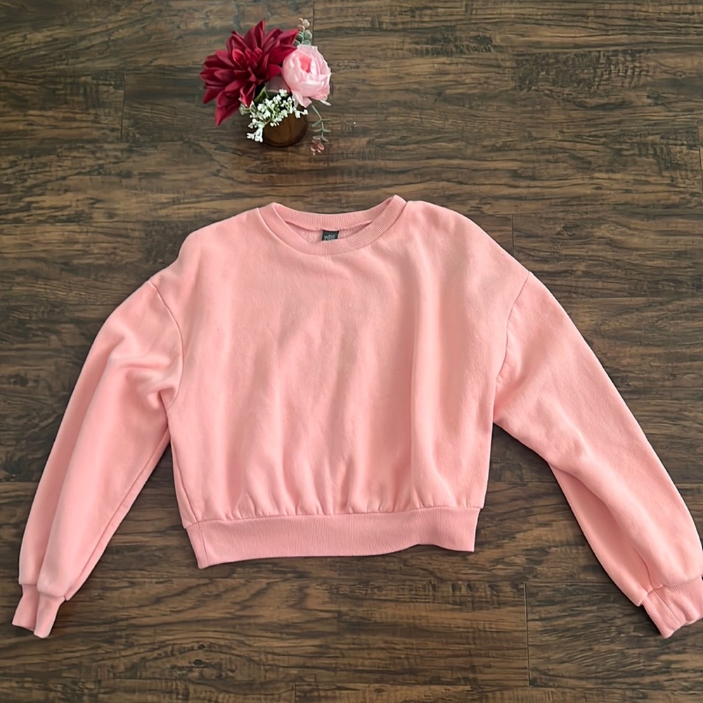 Pink crewneck sweater